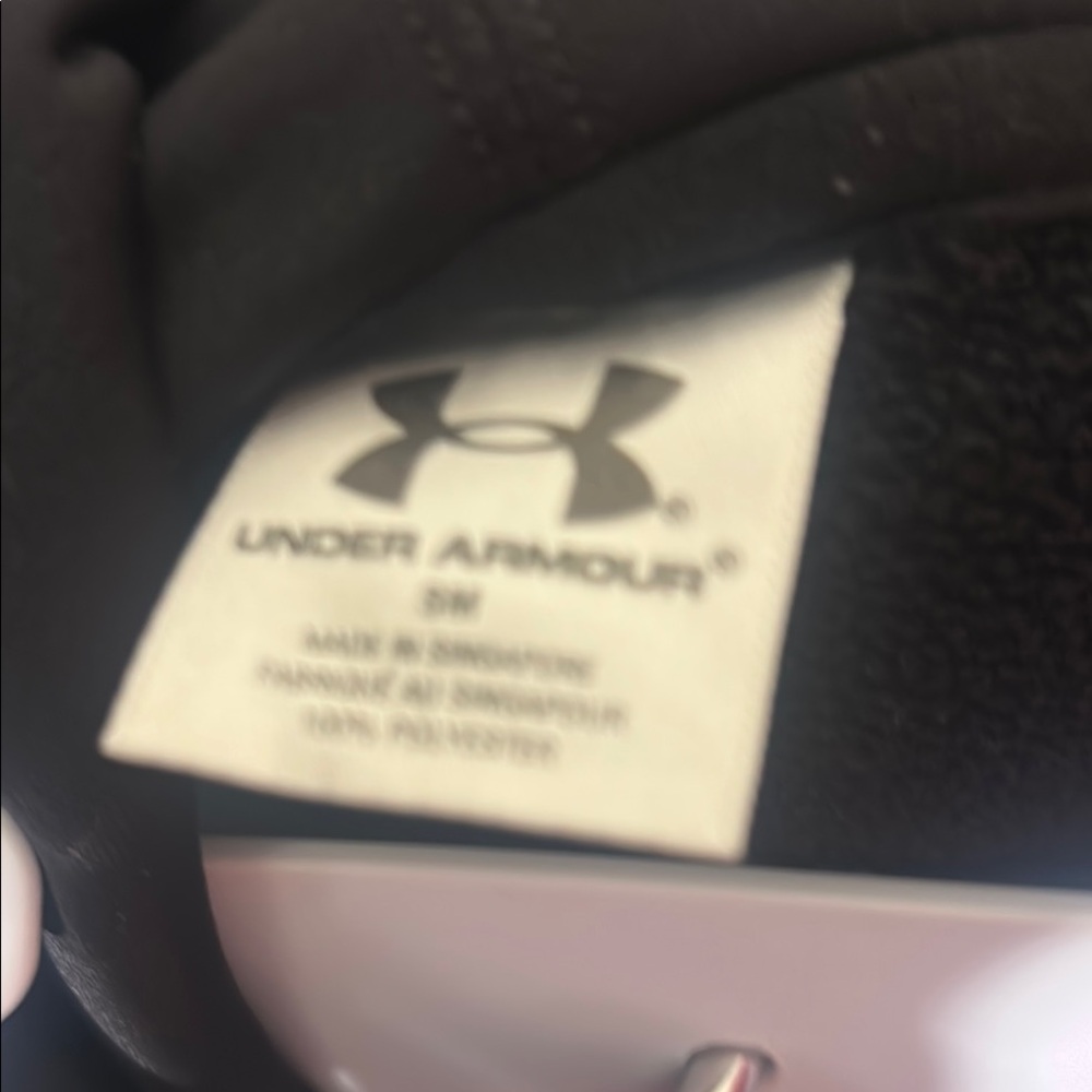 Under Armour Classic Black Pullover - Picture 2 of 3